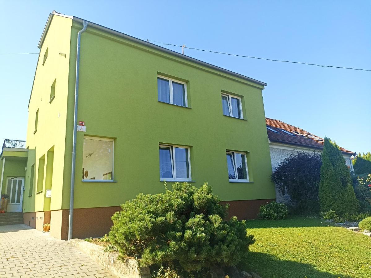 Ubytovani V Rodinnem Dome Ostopovice Exterior foto